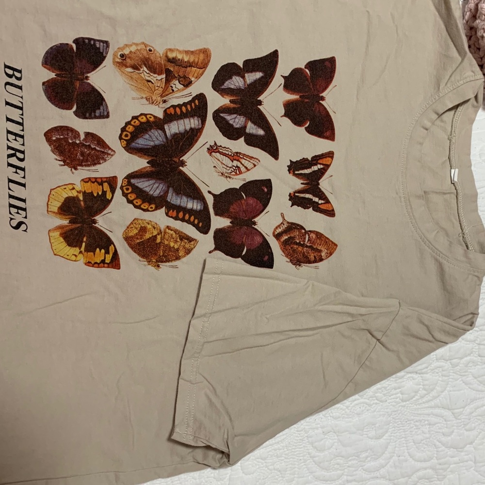 Oversized Butterfly Graphic T-Shirt